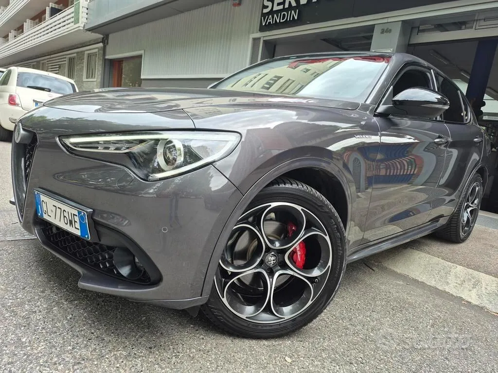 Alfa Romeo Stelvio 2023 photo 2
