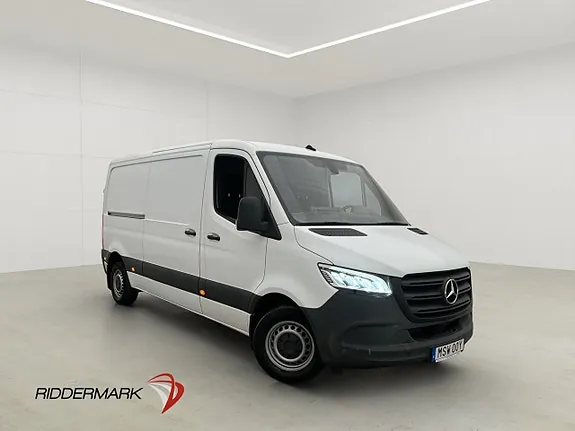 Mercedes-Benz Sprinter 208
