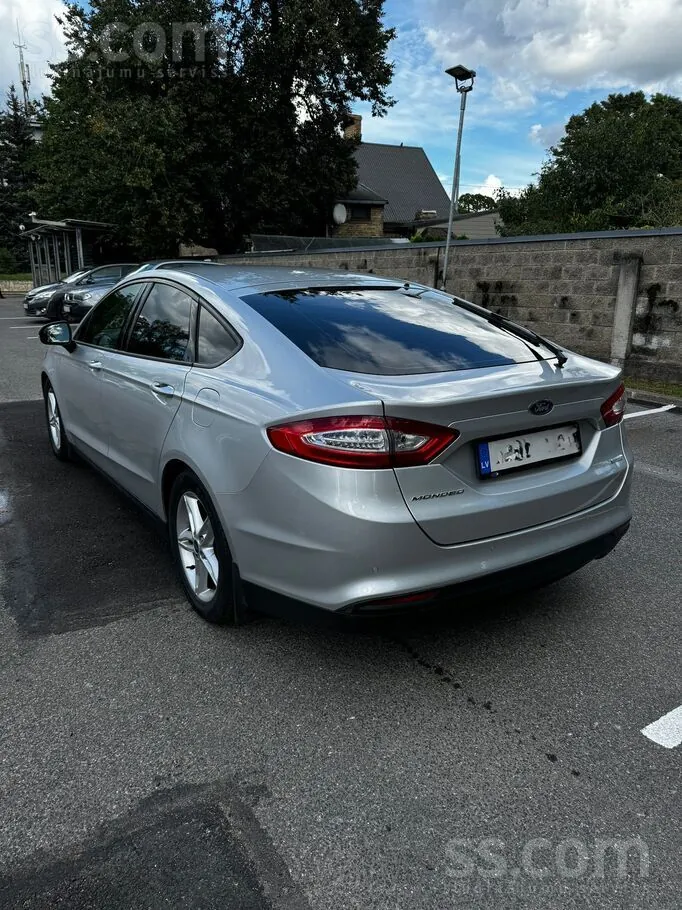Ford Mondeo 2015 photo 3
