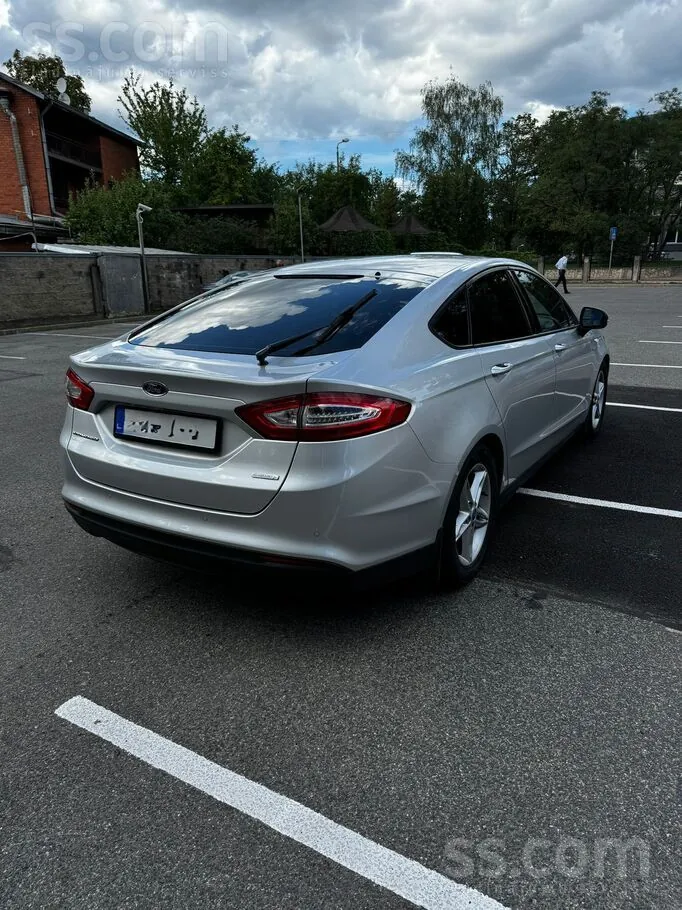 Ford Mondeo 2015 photo 4