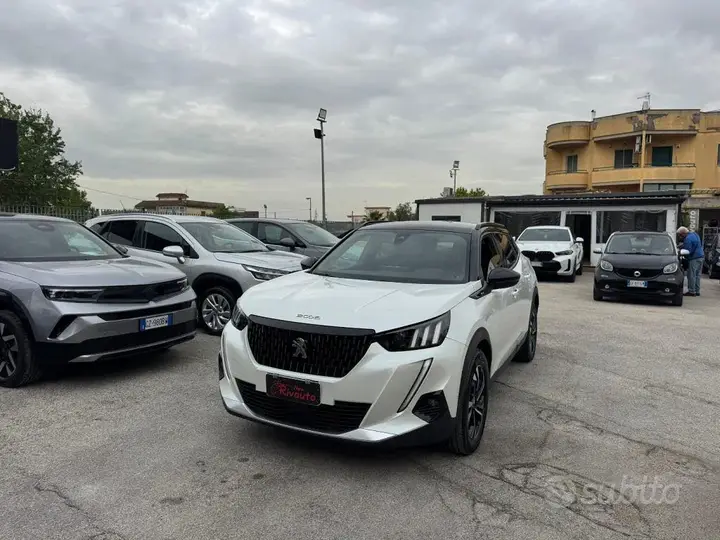Peugeot 2008 2021 photo 3
