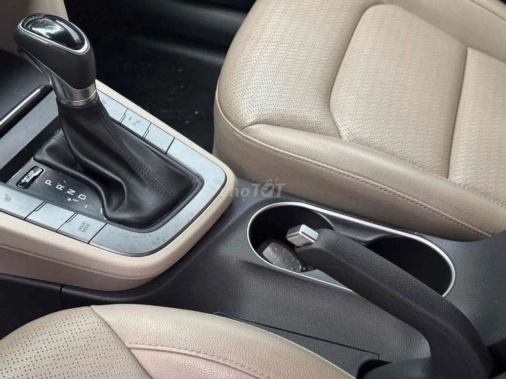 Hyundai Elantra 2018 photo 5