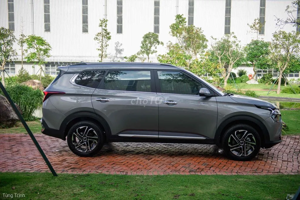 Kia Carens 2025 photo 5