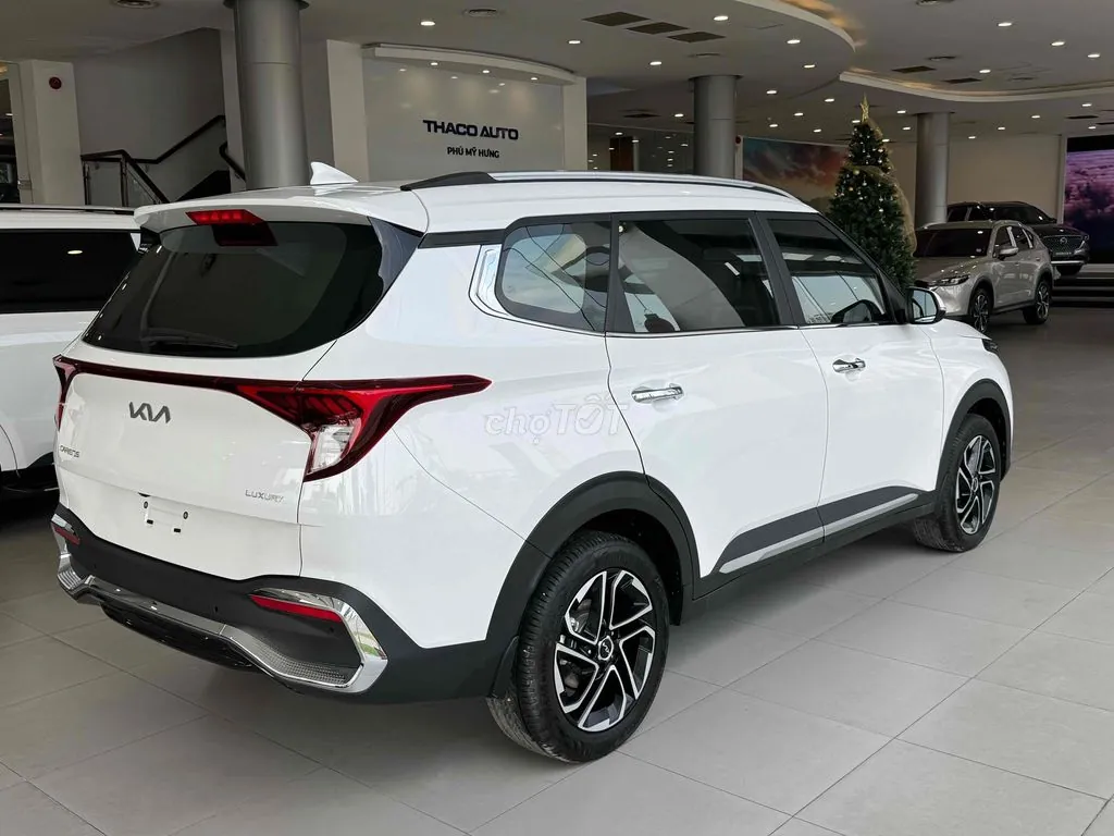 Kia Carens 2025 photo 2