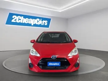 Toyota Aqua 2015 photo 3