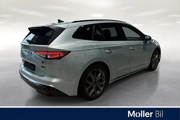 Skoda Enyaq 2023 photo 5