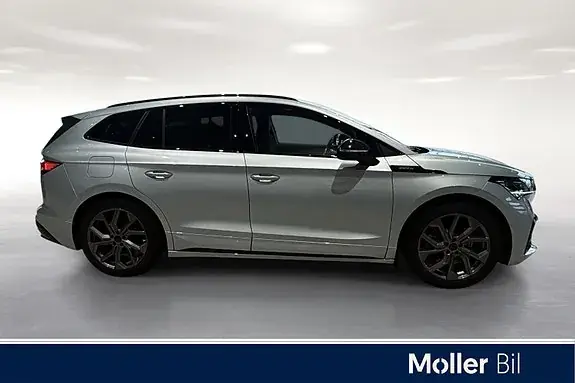 Skoda Enyaq 2023 photo 4