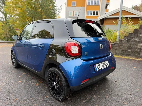 Smart Forfour 2018 photo 3
