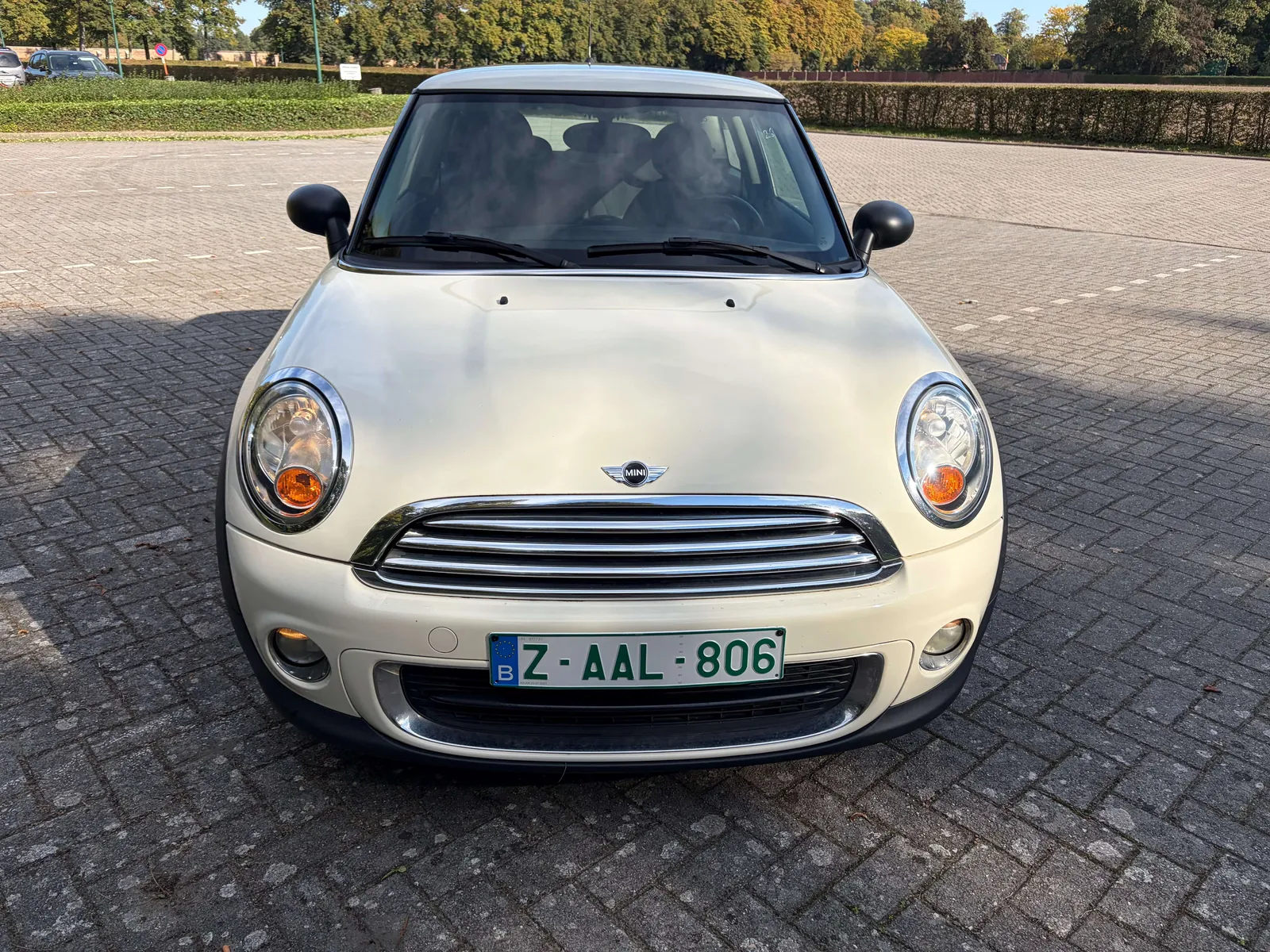 Mini One 2013 photo 2