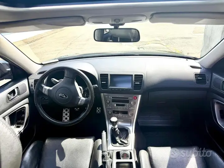 Subaru Legacy 2005 photo 5