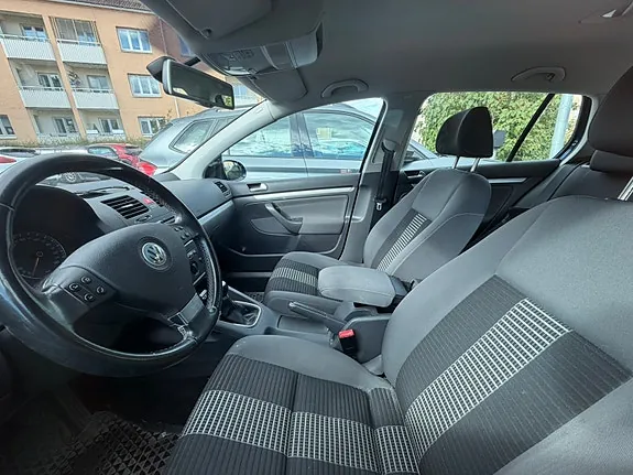 Volkswagen Golf V 2009 photo 5