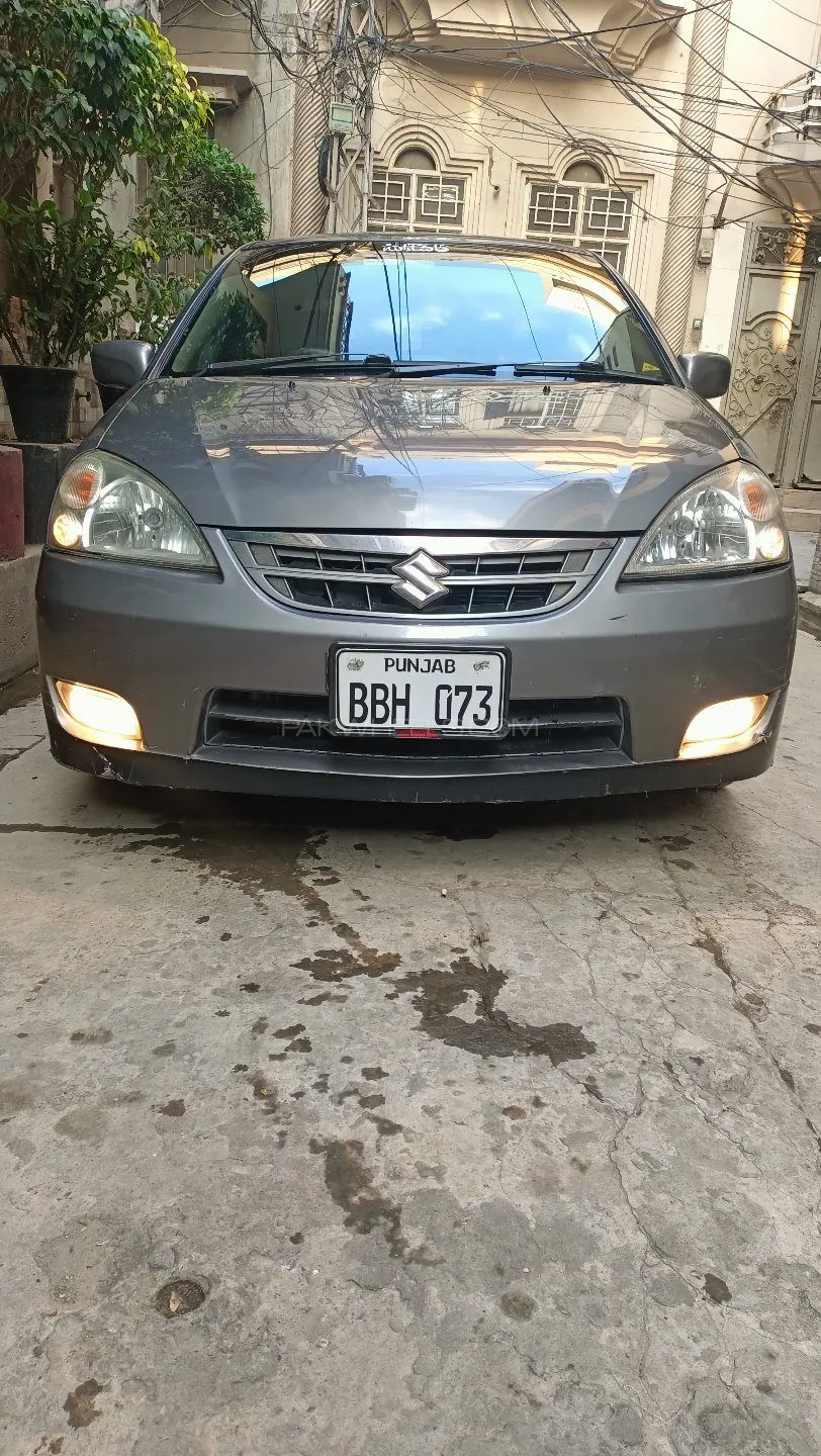 Suzuki Liana
