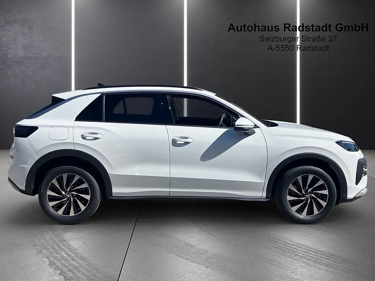 Volkswagen T-Roc 2026 photo 3