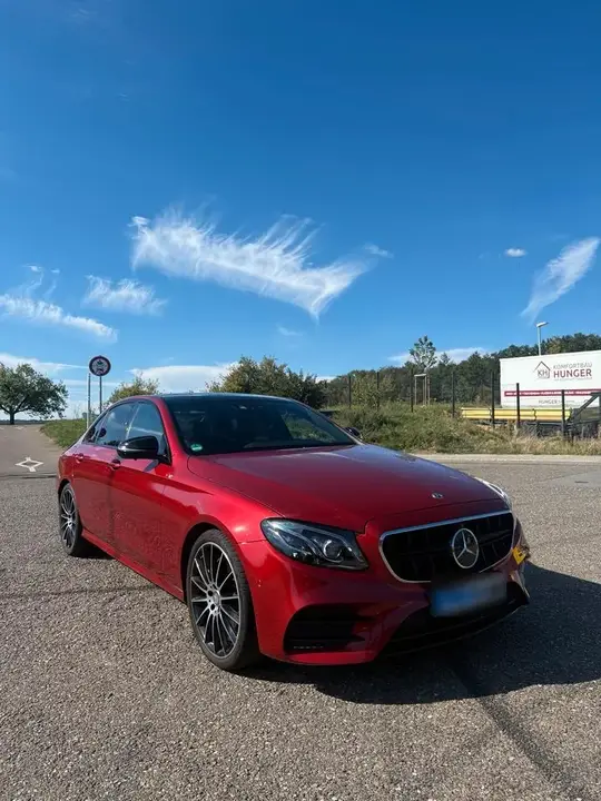 Mercedes-Benz E 200