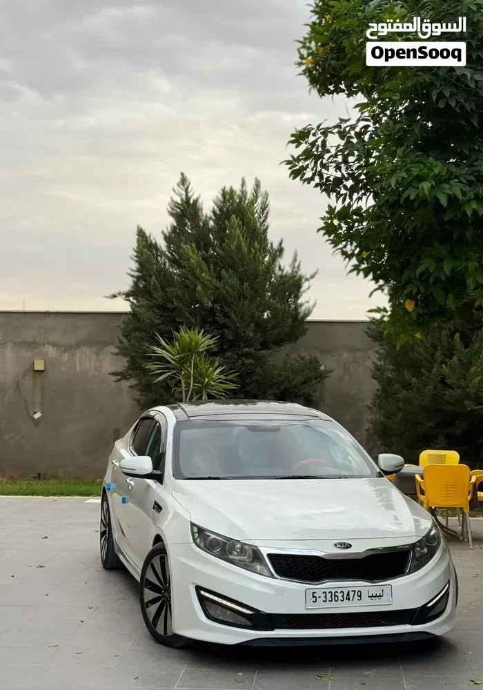 Kia K5 2011 photo 3