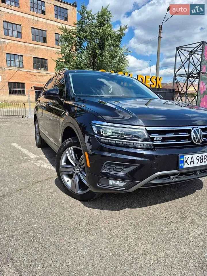 Volkswagen Tiguan 2019 photo 2
