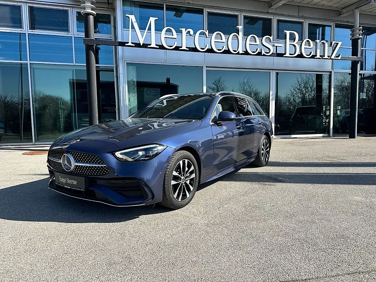 Mercedes-Benz C-Class 2024 photo 2