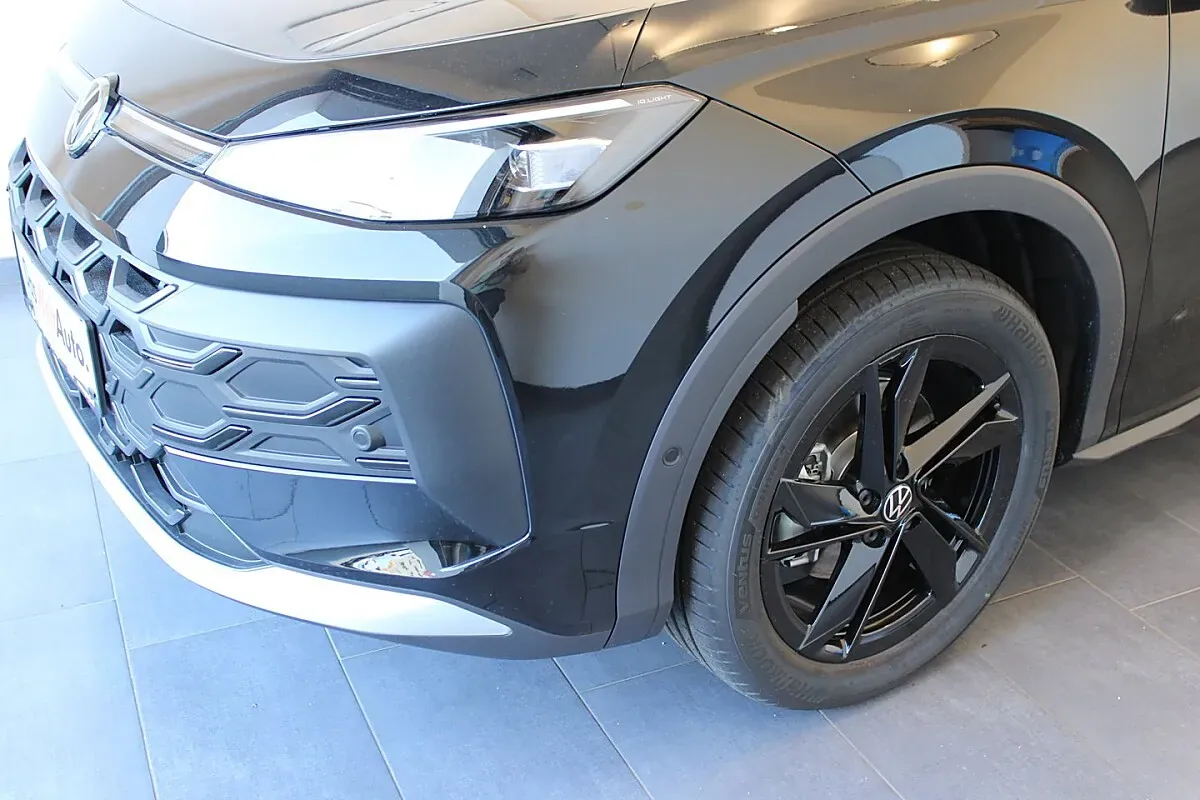 Volkswagen T-Roc 2026 photo 2