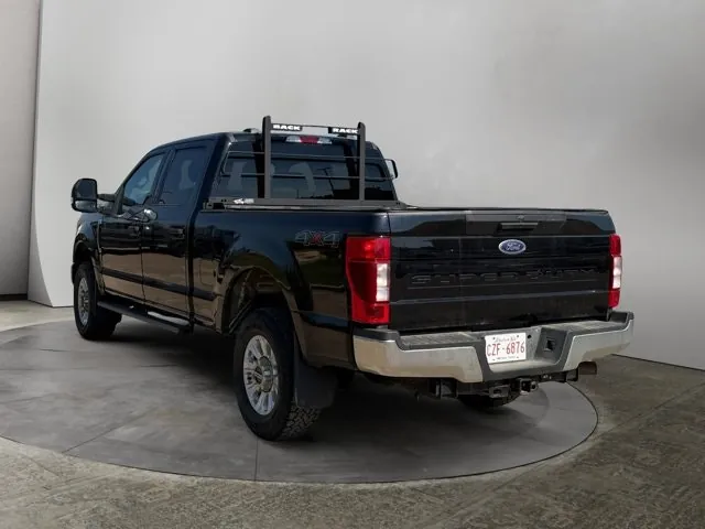 Ford Super Duty F-350 2021 photo 3