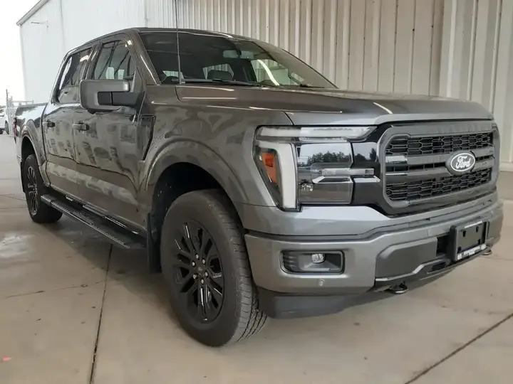 Ford F-150 2026 photo 4