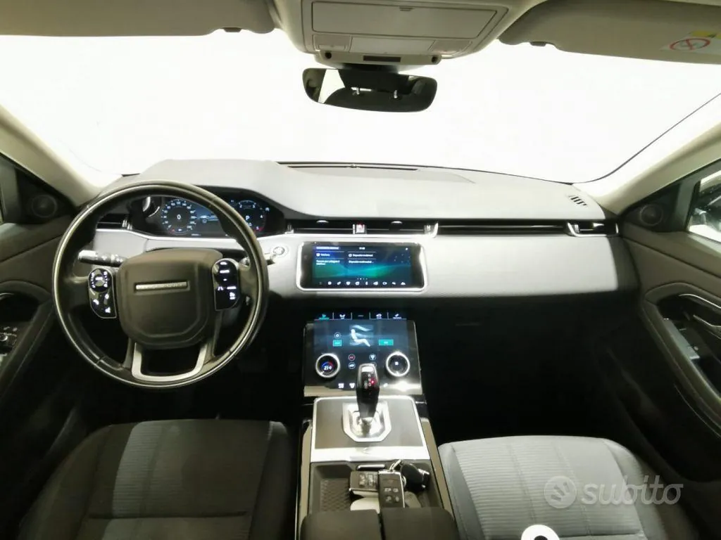 Land Rover Range Rover Evoque 2019 photo 4