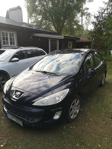 Peugeot 308 2008 photo 3