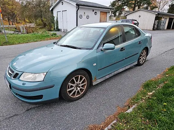 Saab 9-3 2004 photo 3
