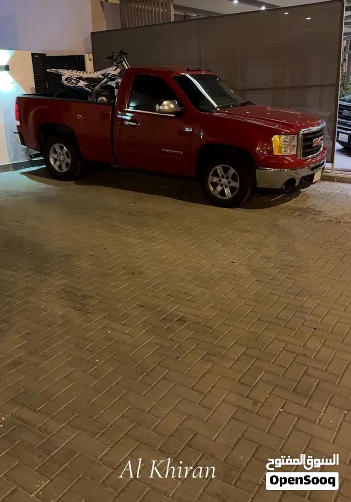 GMC Sierra