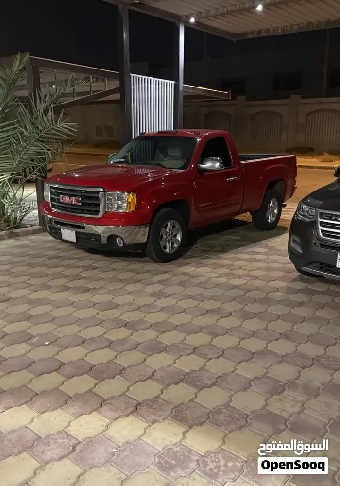 GMC Sierra 2013 photo 3
