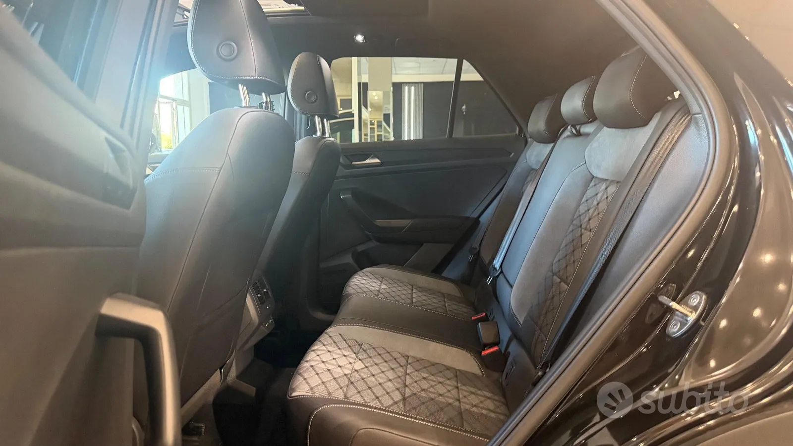 Volkswagen T-Roc 2025 photo 4