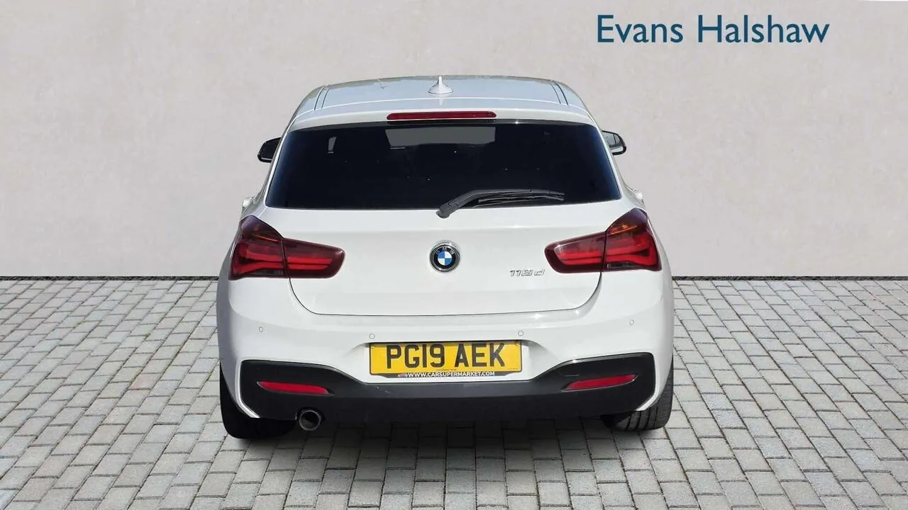 BMW 1 Series 2019 photo 4