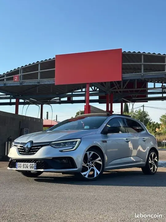 Renault Megane 2022 photo 3