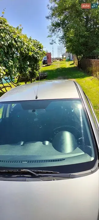 Mazda 2 2011 photo 5