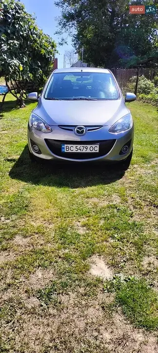 Mazda 2