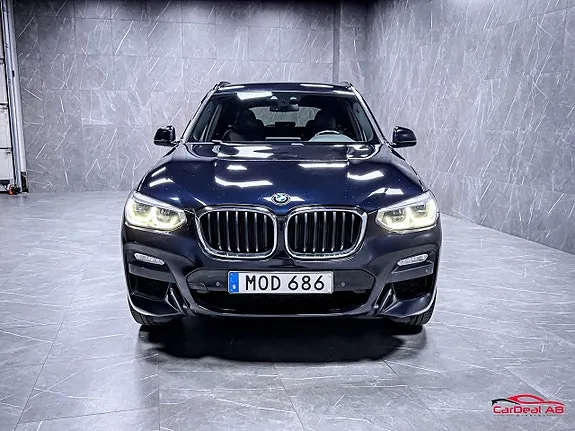 BMW X3 2018 photo 2