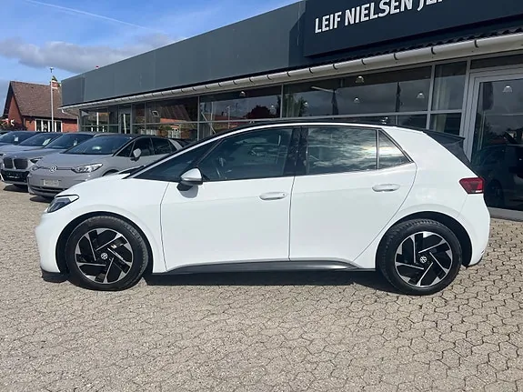 Volkswagen Id.3 2024 photo 2