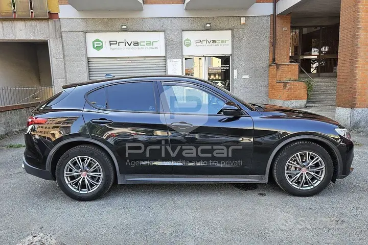 Alfa Romeo Stelvio 2021 photo 4