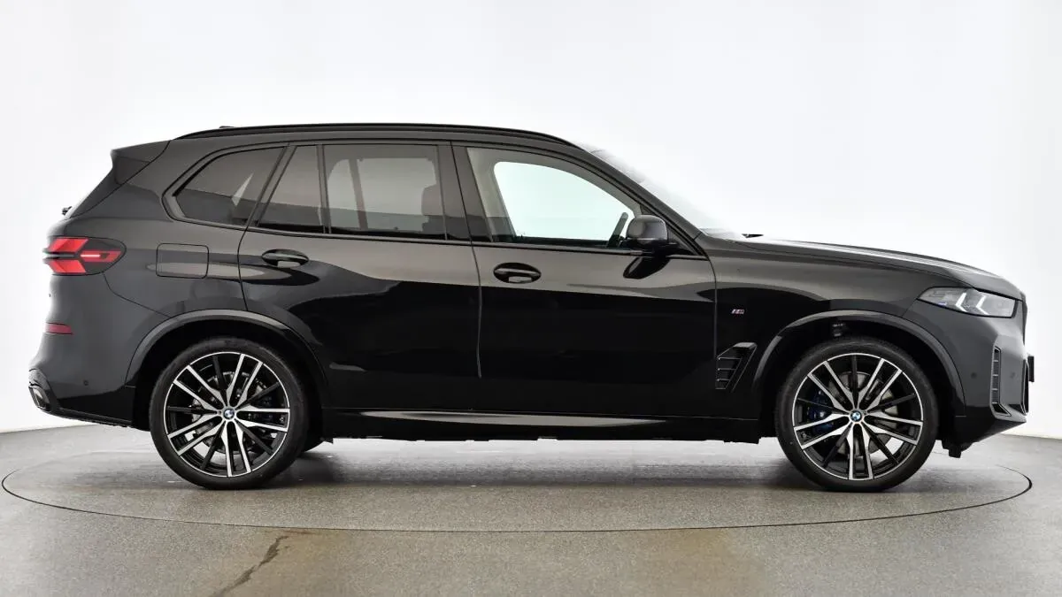 BMW X5 2025 photo 3