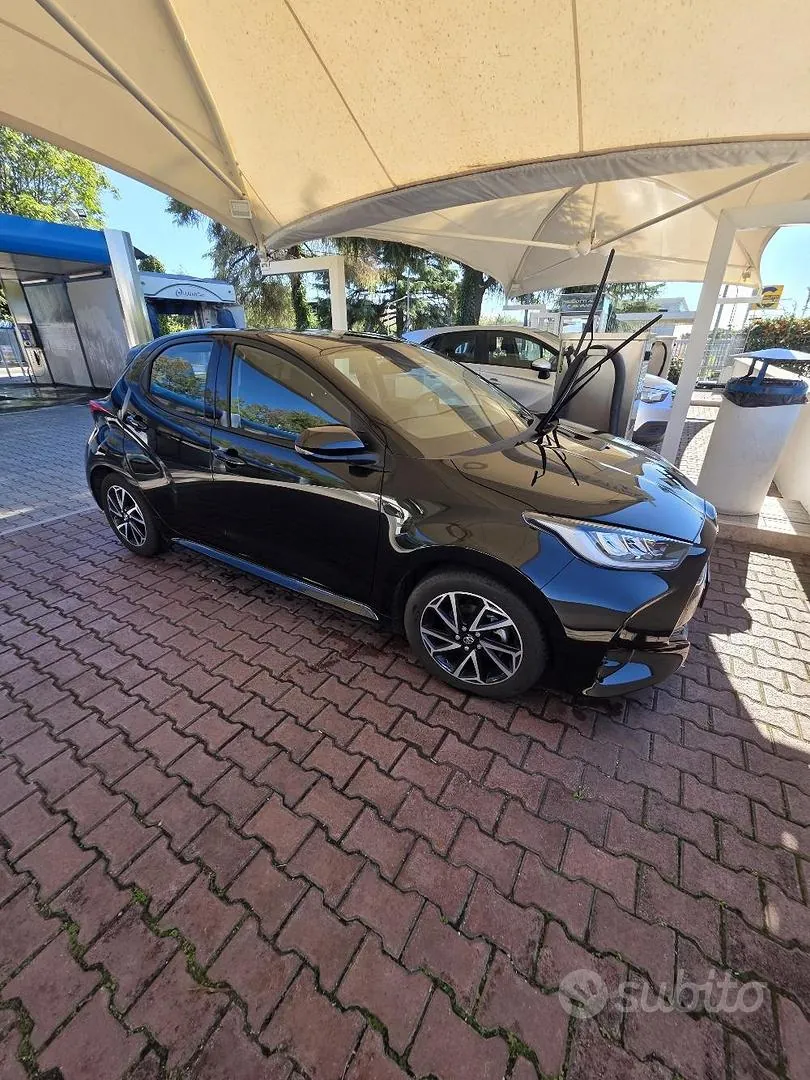 Toyota Yaris 2022 photo 3