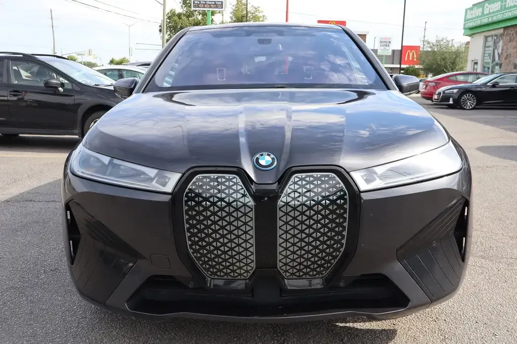 BMW Ix 2022 photo 2