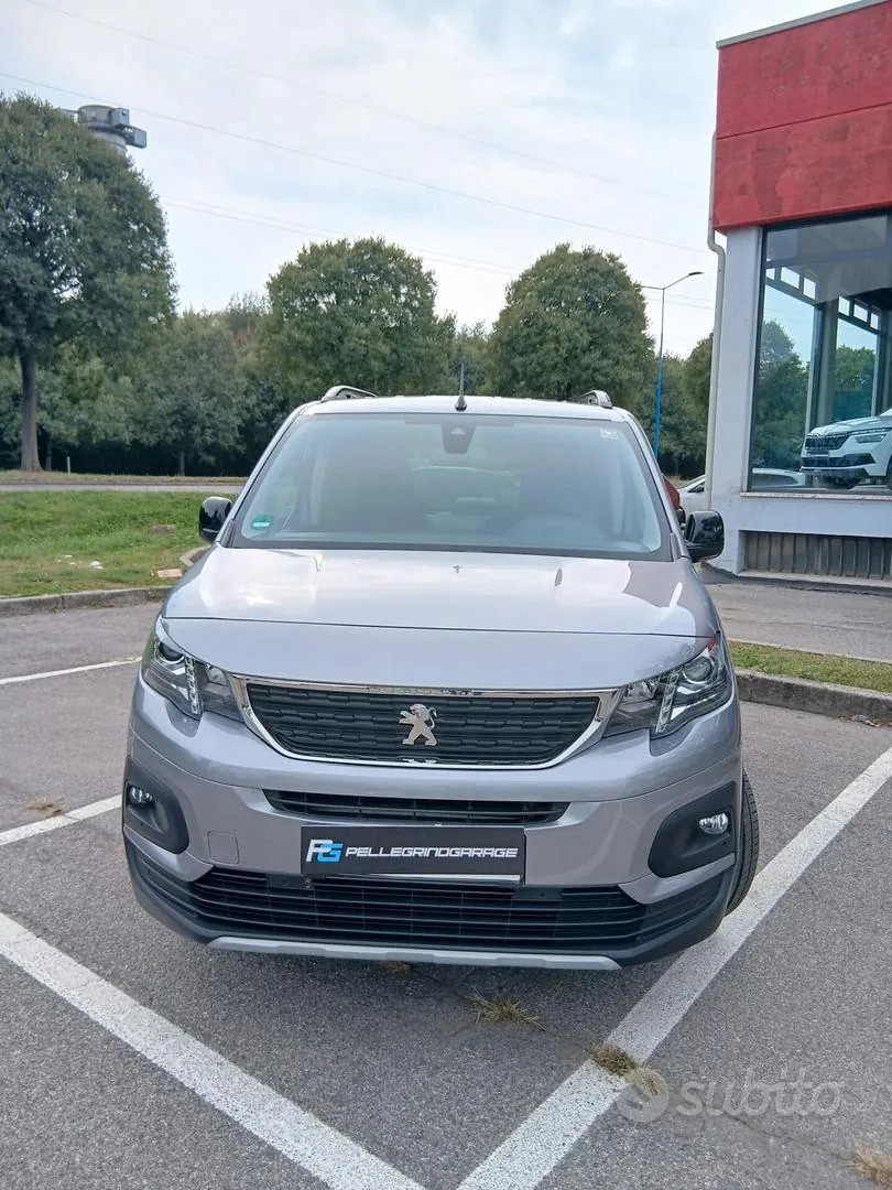 Peugeot Rifter 2022 photo 2