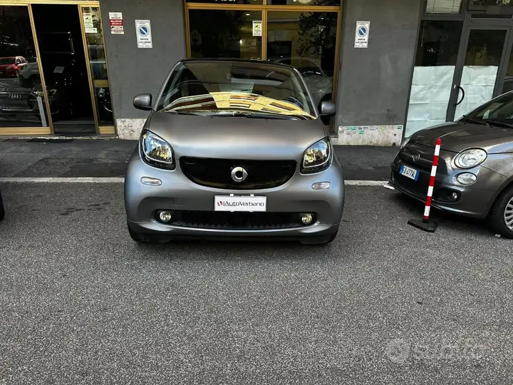 Smart Fortwo 2017 photo 3