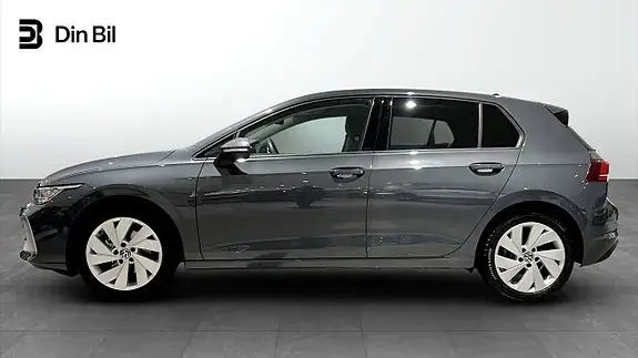 Volkswagen Golf I 2024 photo 2