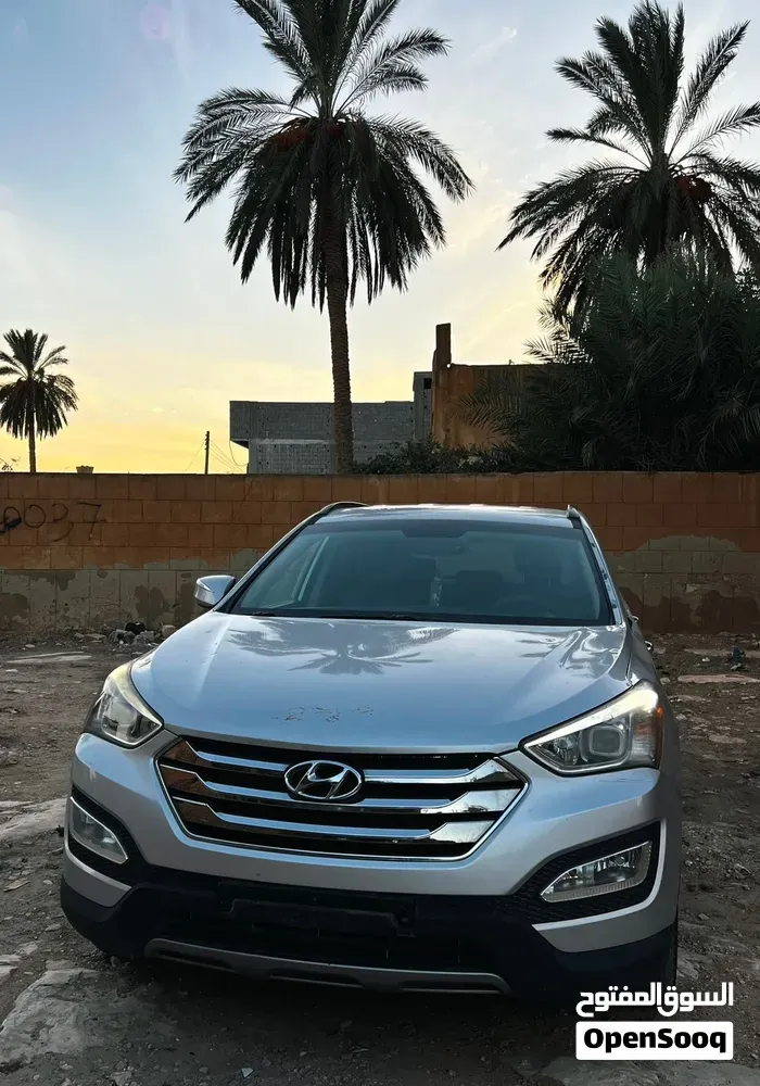 Hyundai Santa Fe 2014 photo 2