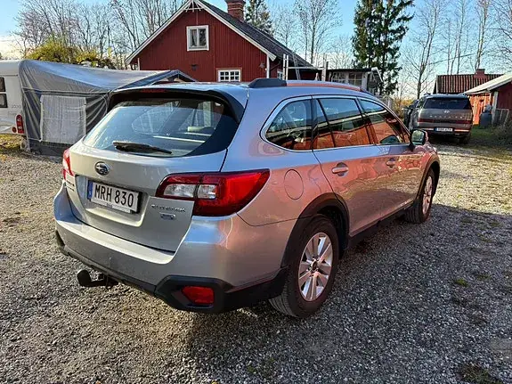 Subaru Outback 2015 photo 5