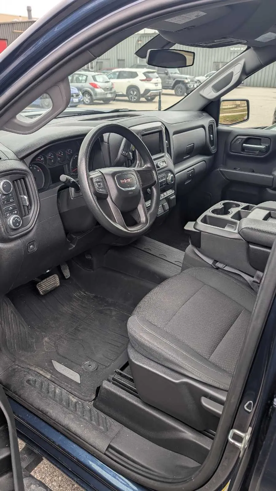 GMC Sierra 1500 2020 photo 3