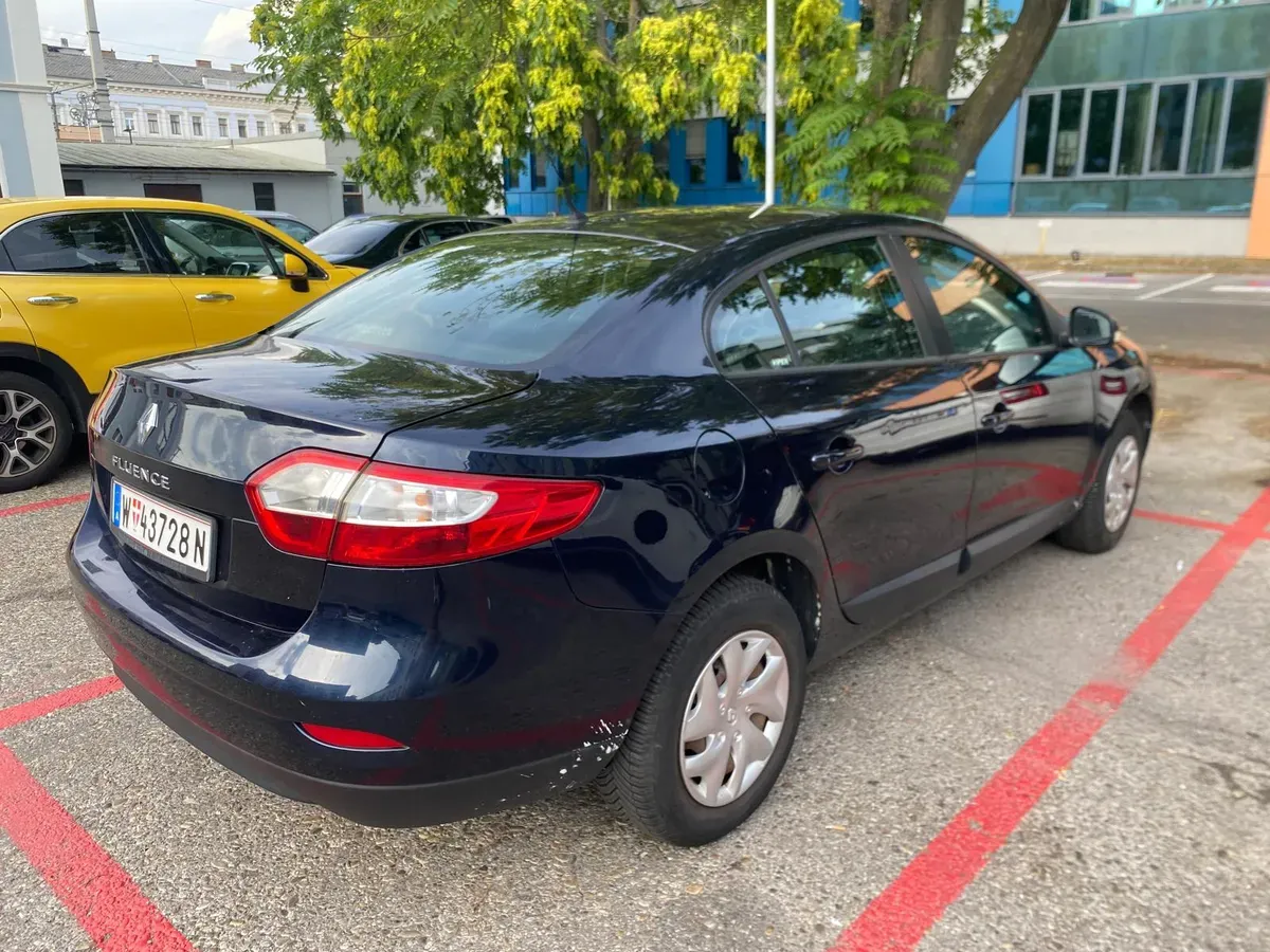 Renault Fluence 2013 photo 3