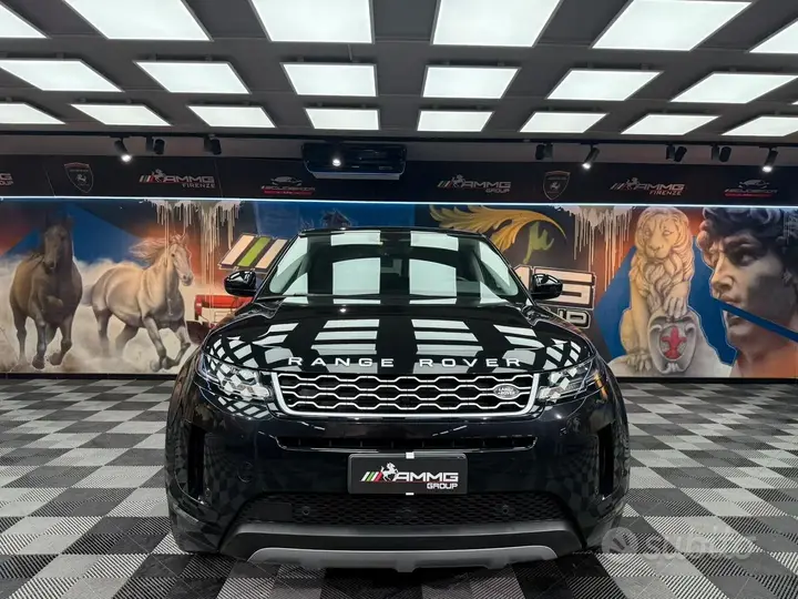 Land Rover Range Rover Evoque 2022 photo 2