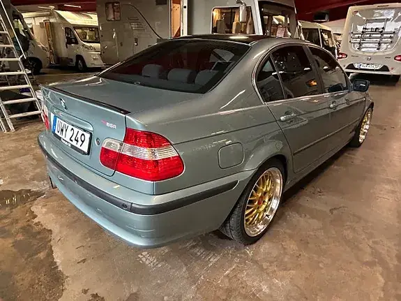 BMW 320I 2004 photo 2