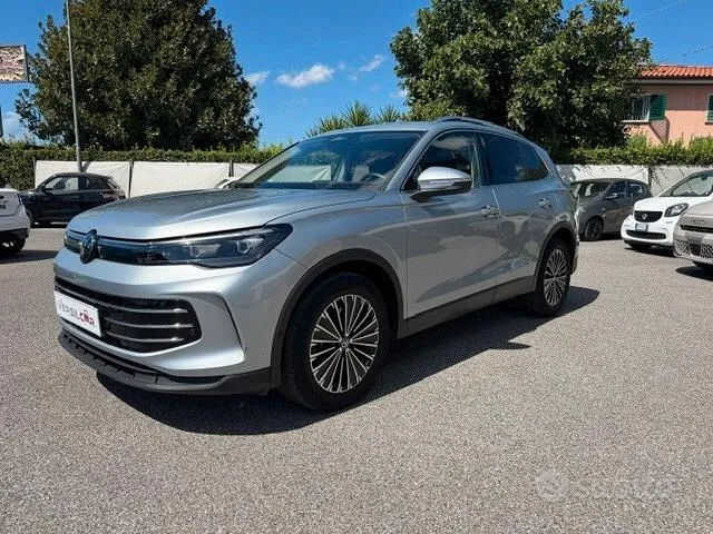 Volkswagen Tiguan 2025 photo 3